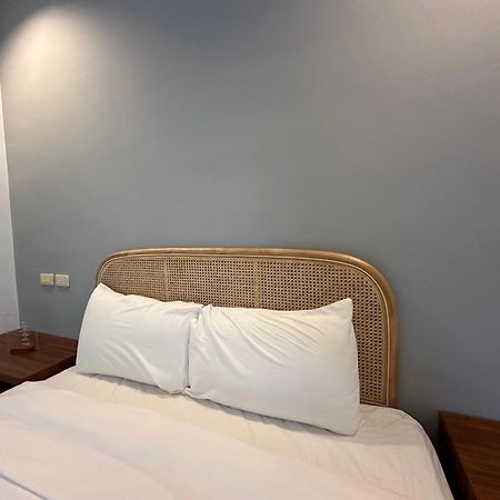 Snore Inn Старе місто Хенчун Екстер'єр фото