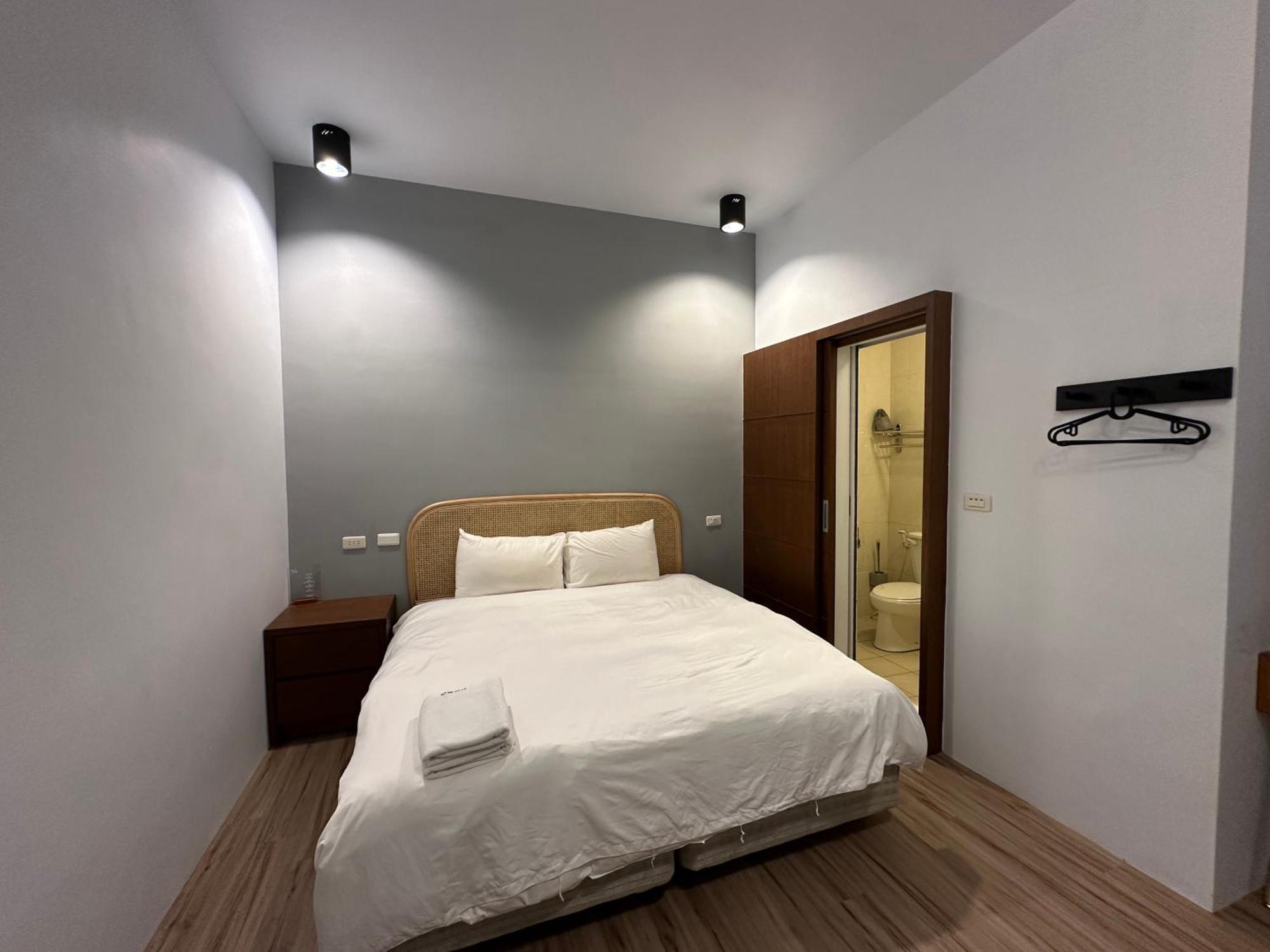 Snore Inn Старе місто Хенчун Екстер'єр фото