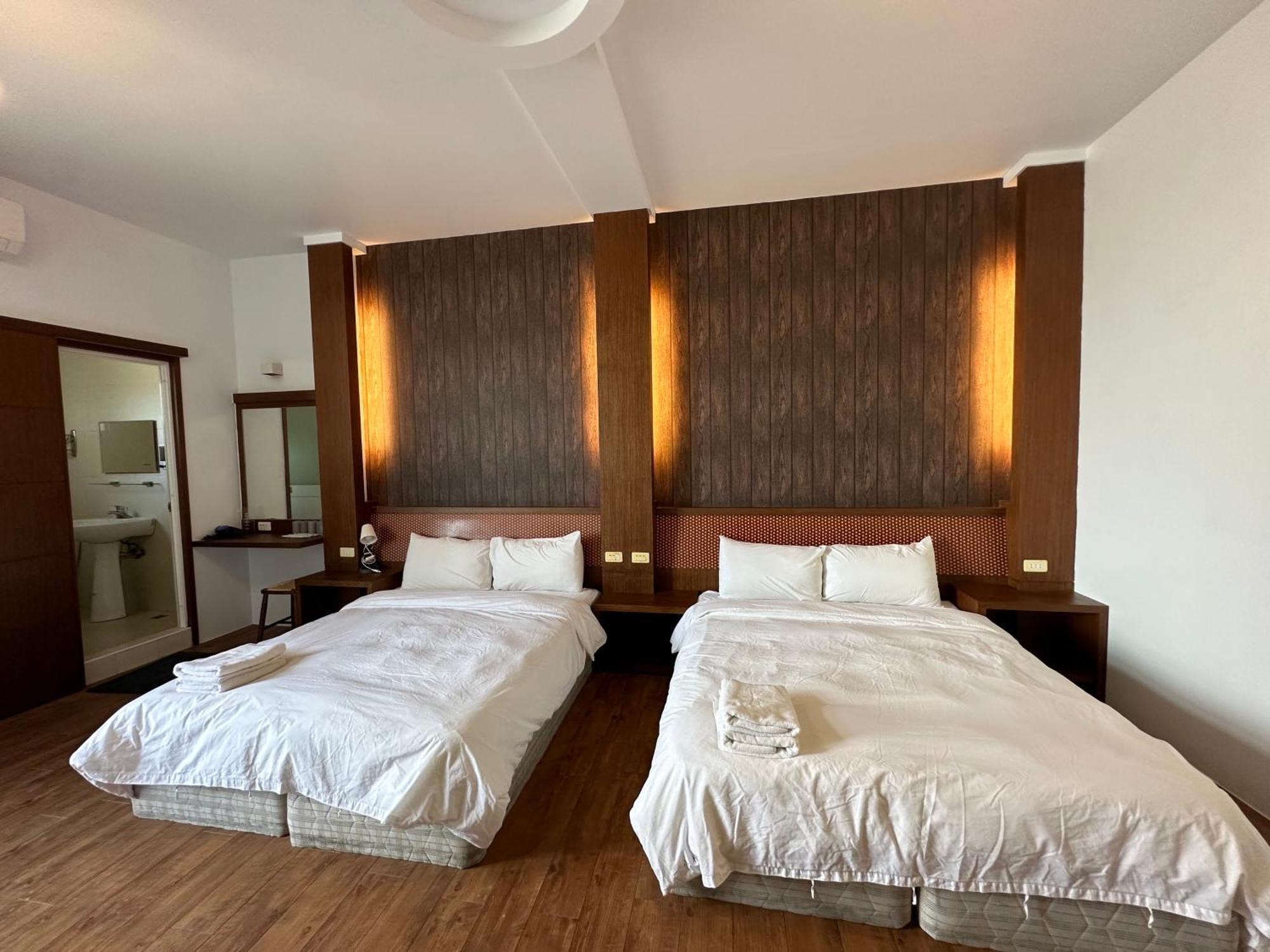 Snore Inn Старе місто Хенчун Екстер'єр фото