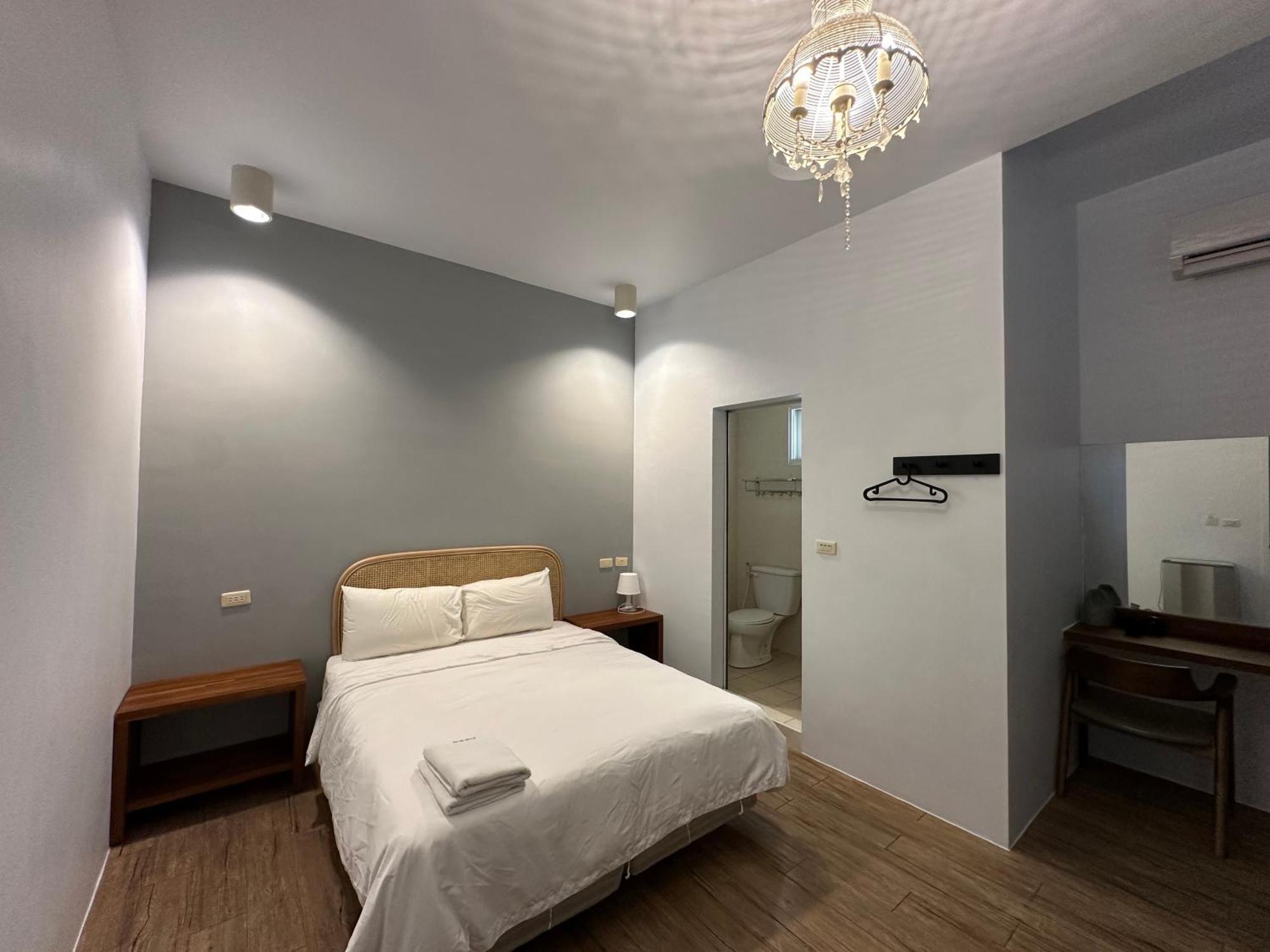 Snore Inn Старе місто Хенчун Екстер'єр фото