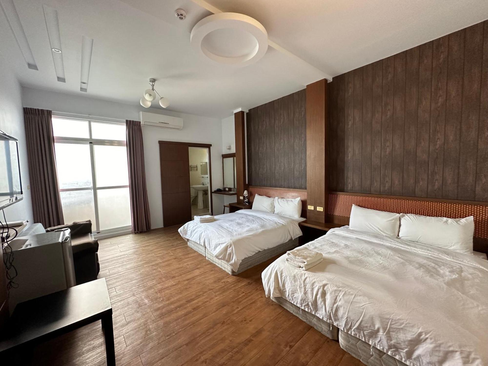Snore Inn Старе місто Хенчун Екстер'єр фото
