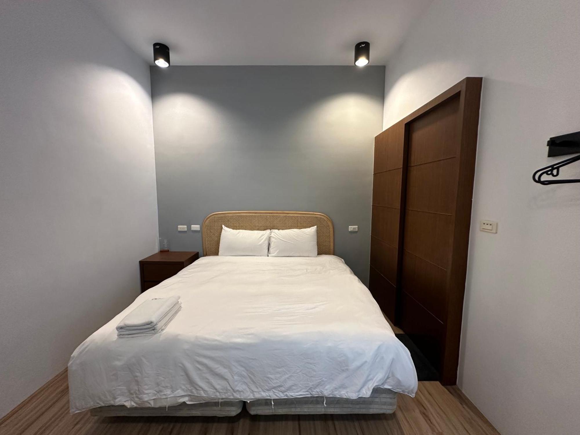 Snore Inn Старе місто Хенчун Екстер'єр фото